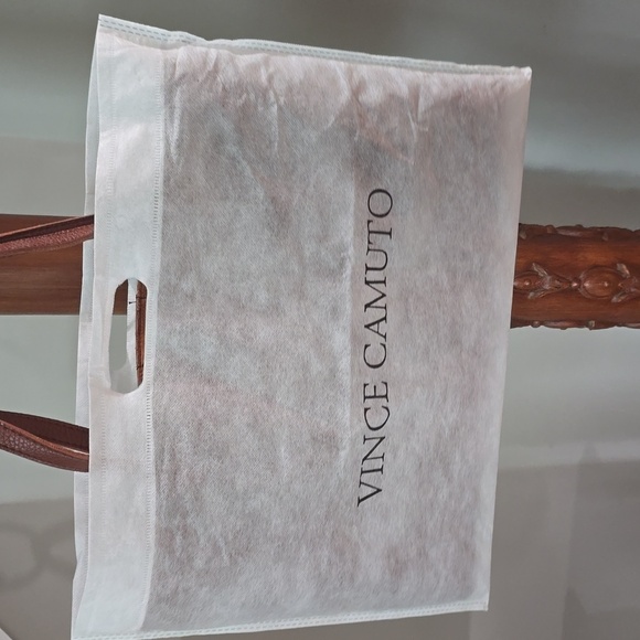 Vince Camuto bag - Picture 5 of 5